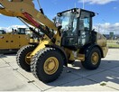 FABRYCZNIE NOWA ŁADOWARKA CAT 906 - 6