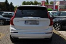 VOLVO XC90 T8 AWD Plug-In Hybrid Inscription 407KM Salon PL Hak Bowers - 9