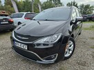 Chrysler Pacifica 3.6 V6 291 KM Xenon Skóry Navi Panorama PDC Kamera Limited $$$ - 2