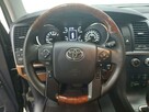 Toyota Sequoia 5.7 V8 - 9