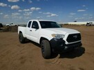 Toyota Tacoma 2017, 2.7L, po gradobiciu - 2