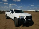 Toyota Tacoma 2017, 2.7L, po gradobiciu - 3