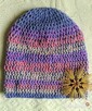 Szydełkowa czapka beanie- wrzosowe paski, z mieniącą nitką - 2