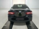 Toyota Camry Hybrid XLE - 5