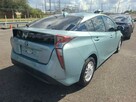 Toyota Prius Four - 4