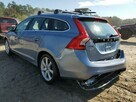 Volvo V60 2017, 2.0L, 4x4, od ubezpieczalni - 3