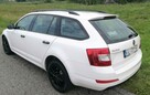 Skoda Octavia Kombi 1,6tdi salon PL - 2