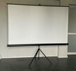 Projektor rzutnik EPSON i EKRAN F-VAT na wynajem wynajmę - 2