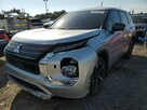 Mitsubishi Outlander 2022, 2.5L, 4x4, od ubezpieczalni - 2