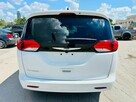 Chrysler Voyager LX - 7
