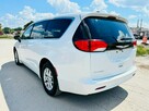 Chrysler Voyager LX - 8