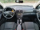 Toyota Avensis 1.8 benzyna super stan - 11