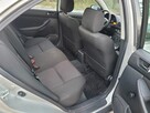 Toyota Avensis 1.8 benzyna super stan - 14
