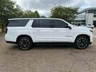 Chevrolet Suburban RST - 5