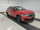 Volkswagen Jetta SE - 3