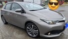 Toyota Auris Hybryda - 2