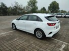 Kia Cee'd Salon Polska fv23 - 7