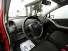 Toyota Yaris - 10