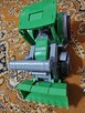 Duzy traktor z ładowarką wader - 2