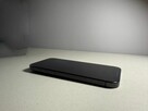 iPhone 15 Pro z Casem - 6