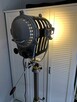 Lampa duża podłogowa Loft Reflektor filmowy 1964 r PRL - 1