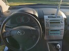 Toyota Corolla Verso - 8