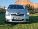 Toyota Corolla Verso - 2