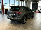 Volkswagen Tiguan R-Line 2.0TSI 180KM DSG 4motion 2018 r., salon PL, serwisowany w ASO - 8