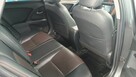 Sprzedam Toyota Avensis - 6