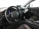 Toyota C-HR hybryda automat kamera navi ACC grzane fotele półskóra Bluetooth LED - 13