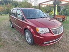Chrysler Town & Country - 1