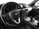 BMW 530 FV23% PHEV full LED skóra virtual cocpit navi kamery 360 el klapa - 14