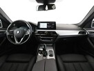 BMW 530 FV23% PHEV full LED skóra virtual cocpit navi kamery 360 el klapa - 15