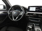 BMW 530 FV23% PHEV full LED skóra virtual cocpit navi kamery 360 el klapa - 16