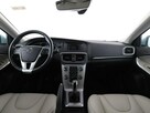 Volvo V40 full LED jasne skóry klima auto czujniki parkowania grzane fotele - 15