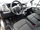 Renault Trafic Samochód 9-cio osobowy z ekonomicznym silnikiem diesel, doskonały stan - 7