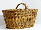 Duży kosz wiklinowy o wymiarach 52 × 35 × 33 cm (wysokość z - 6