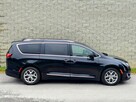 Chrysler Pacifica - 7