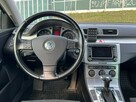 Volkswagen Passat 3.2 VR6 250KM 4 motion DSG Highline Alcantara Bixenon - 16