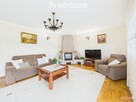 Przestronny piękny dom 220 m² z ogrodem i tarasem - 13
