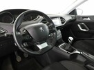 Peugeot 3008 klima auto panorama navi czujniki parkowania grzane fotele - 14