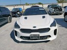 Kia Stinger GT1 3.3 V6 - 6