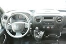 Renault Master 7 osobowy brygadówka doka max pełna opcja servis regały - 9
