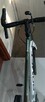 Rower szosowy Romet Huragan 4 Rozmiar 56 L + trenażer GRATIS - 5