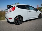 Ford Fiesta ST 200 - 9