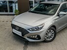 Hyundai i30 1.5DPI 110KM Classic + ALU Gwarancja 2026r Salon Polska FV23% - 4