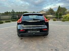 Volvo V40 - 9