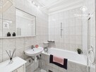 Trzy pokojowe mieszkanie w centrum - 13