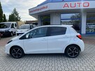 Toyota Yaris 1.3 99KMBiała perła,Panorama,Kamera,Navi - 9