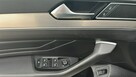 Volkswagen Passat 2.0 TDI Elegance DSG - 13